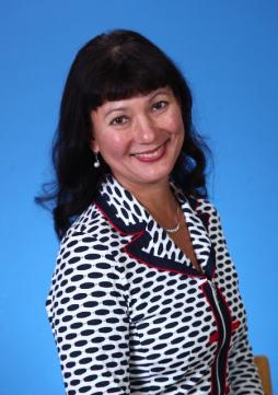 Ломова Дина Мунировна